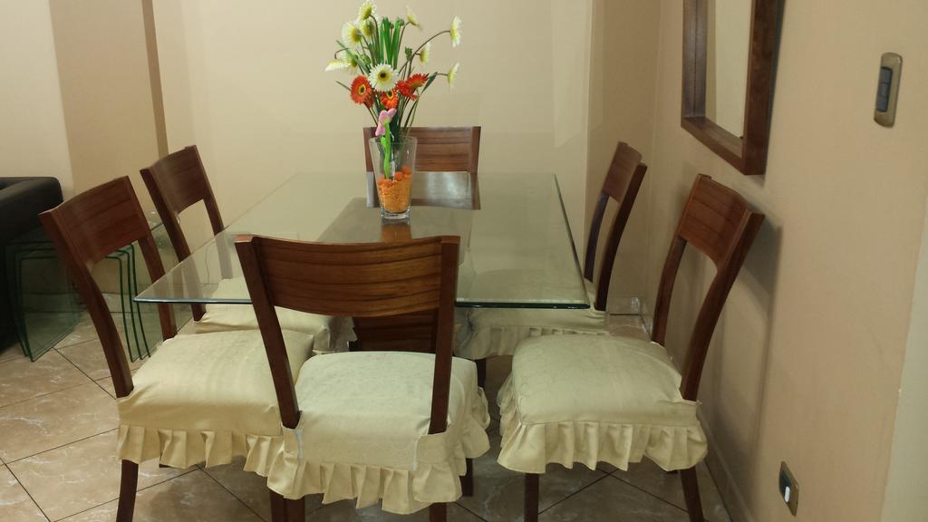 San Isidro Guest House ليما الغرفة الصورة